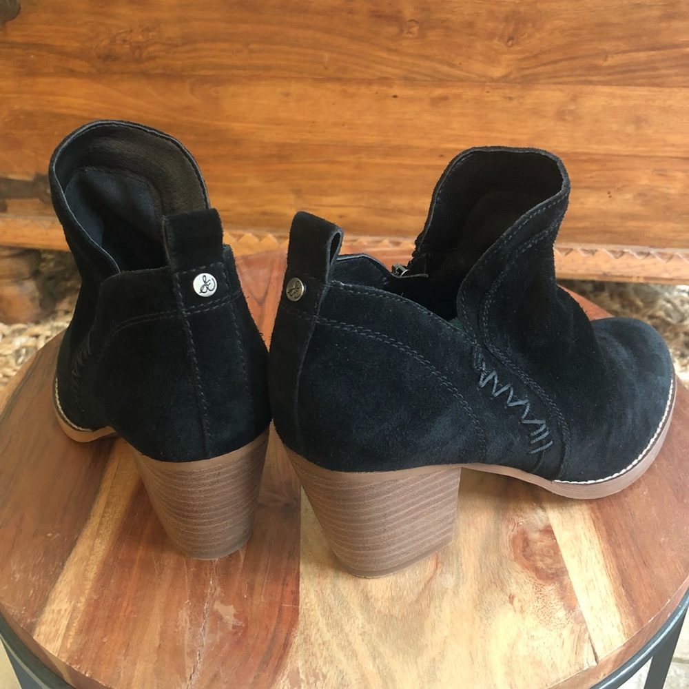 SAM EDELMAN SUEDE BOOTIES - Picture 4 of 5